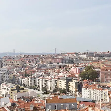 Panoramic River View 1-Br Near Senhora Do Monte By Nestatlisbon * Lisboa